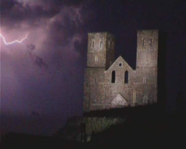 DarbsUK's tweet image. Shot at #hernebay #Reculvertowers