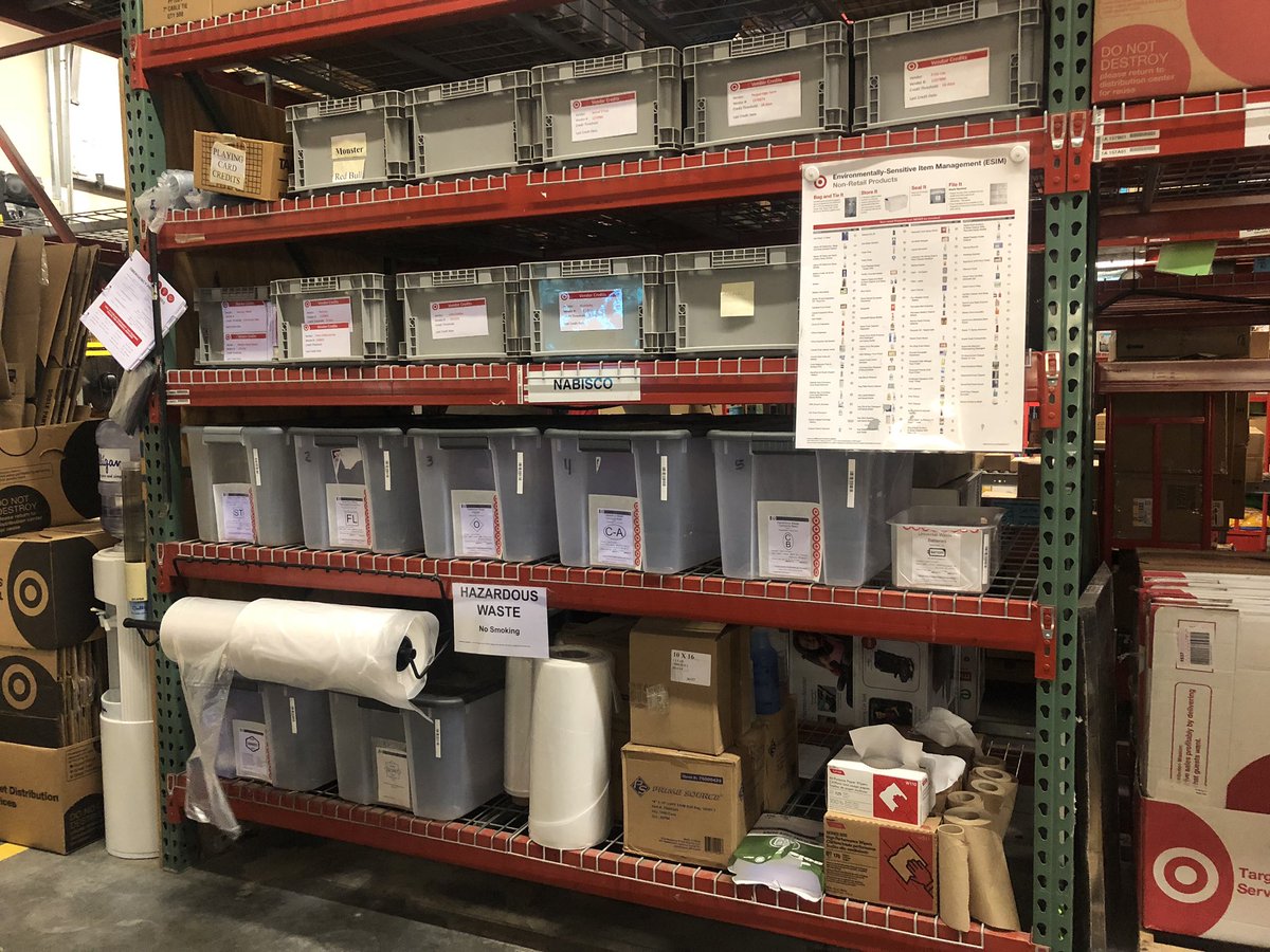 smilnes28's tweet photo. This is Target receiving at it’s finest! Way to go @bigbadvoo! #Businessownership #soorganized @CermakKrista @littlejay96 @AprilPopham @ericcalvinn #d107rocks https://t.co/govyXR3LfE
