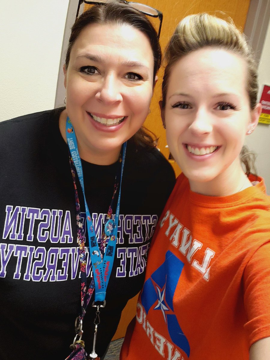 We're college-bound in Irving isd! #myIrvingISD #wedreambig #IrvingGoesToCollege  <a href="/IrvingISD/">Irving ISD</a> <a href="/townleytorches/">TownleyTorchlighters</a>