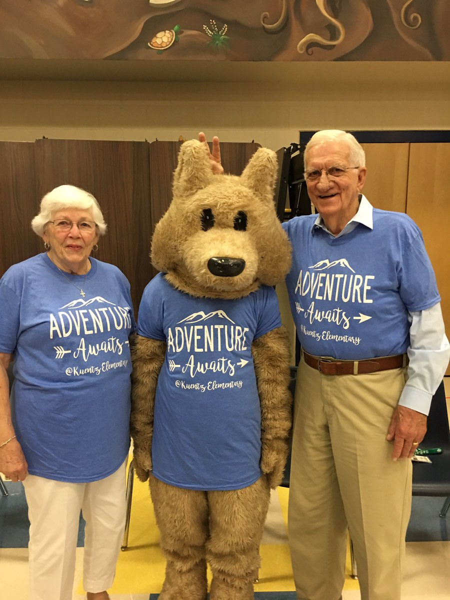 kuentzcoyote's tweet photo. 2019-2020 @NISDKuentz Start Strong Rally. Thank you to @NISDOConnorHS for helping us Start Strong! #KuentzAdventure https://t.co/diMlRVQnb7