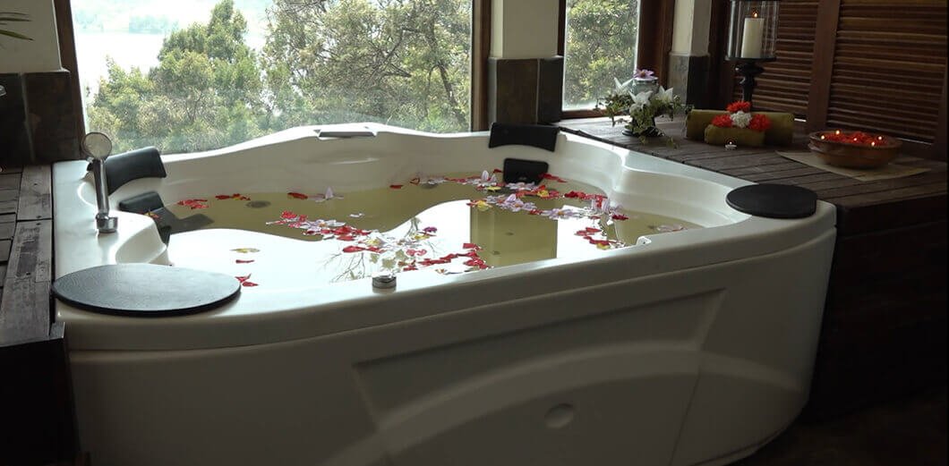 littlearthgroup's tweet photo. A Vacation is having nothing to do and all day to do it in #destinyfarmresort #littlearthgroup #relaxation #spa_vacation #hillside_resort #avalanche_lake #nilgiris #hot_tub #jacuzzi #pristine_holiday #digital_detox #unplug_here #weekend_getaway #nature_lover #nature_trail #relax https://t.co/yD4XdziHhc