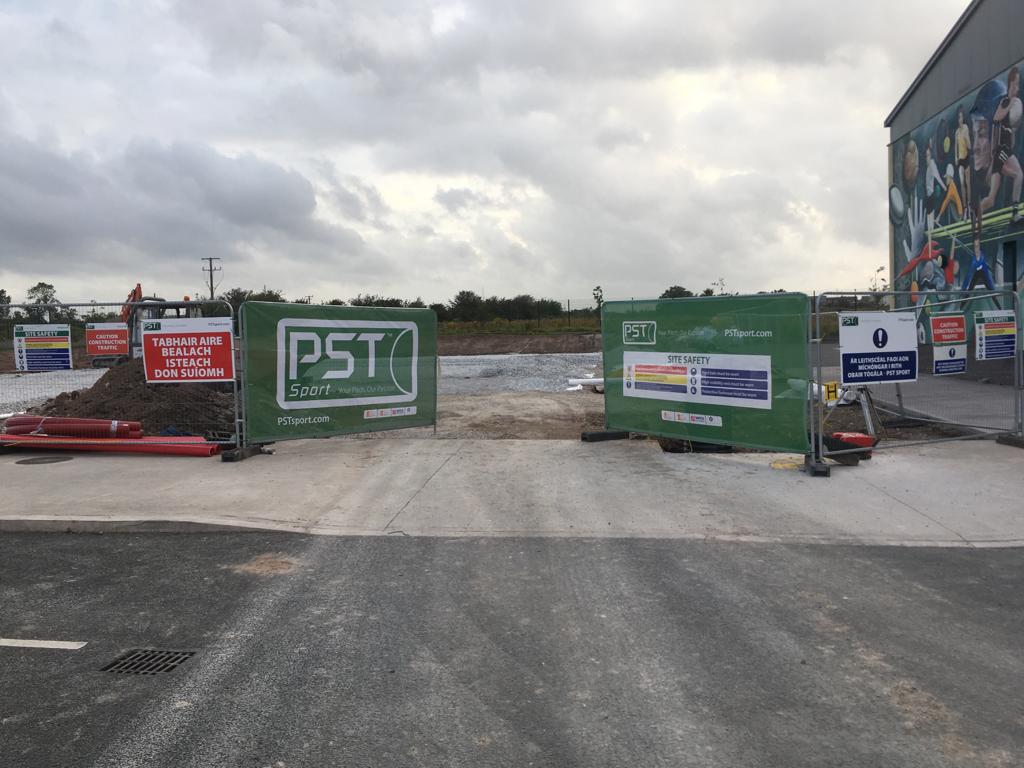 PST_Sport's tweet photo. Groundworks phase well underway at Gaelscoil Mhainistir Na Corann in Midleton, Co. Cork for a 1,500 sq/m 3G pitch with kerbing, fencing, netting, goal posts, ducting & bases for lighting & ball wall.
#YourPitchOurPassion
#CompleteTurnKeySolution https://t.co/PUfOIe6LtG