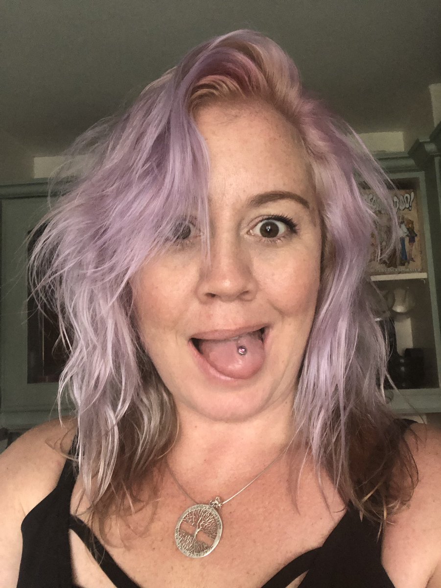 According2taz Purple Pink Orange Yellow Maybe A Slight Bit Of Blue I Quite Like It