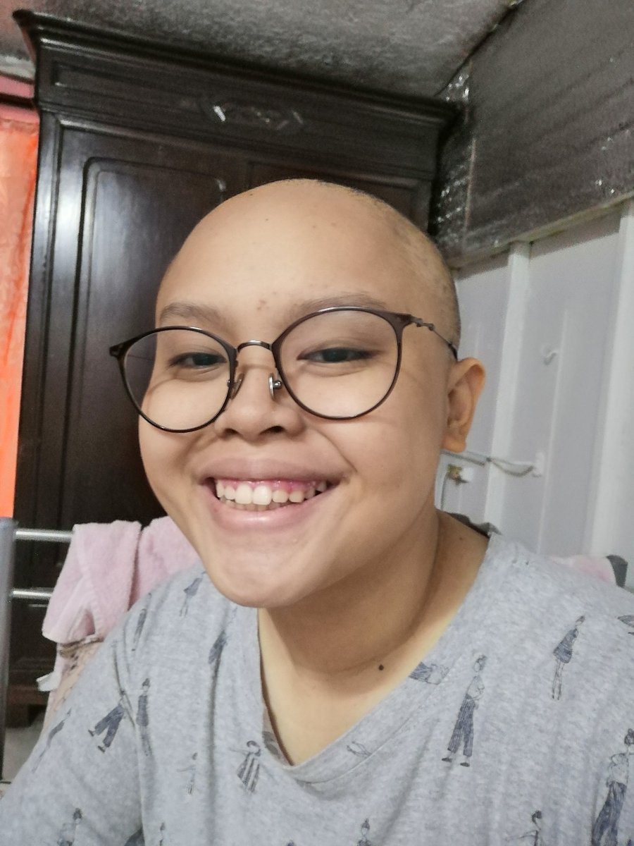 claudine tweet media