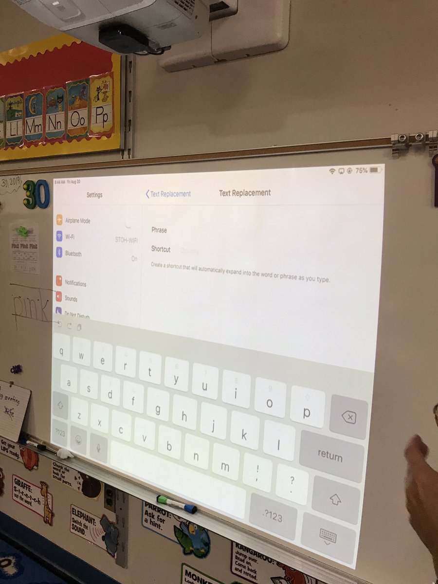 MsBreitweiser4's tweet photo. Text replacement with our kindergarten buddies! Teamwork is the best! 
@mrsjwilson102 @cdaviswnes https://t.co/wlwZCtjXoG