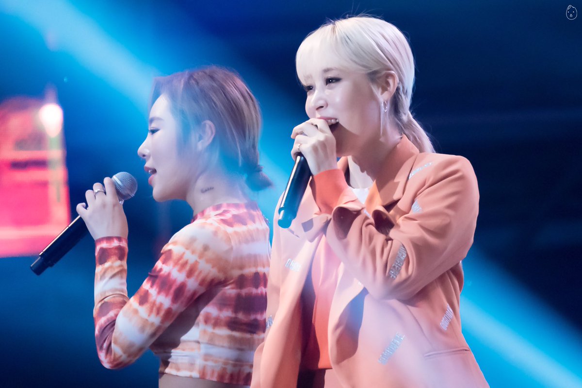 190524 렛츠플라이 원앤원 콘서트 마마무 문별 휘인

우리들의 멋진 가수🎤

#마마무 #문별 #휘인 #MAMAMOO #MOONBYUL #WHEEIN