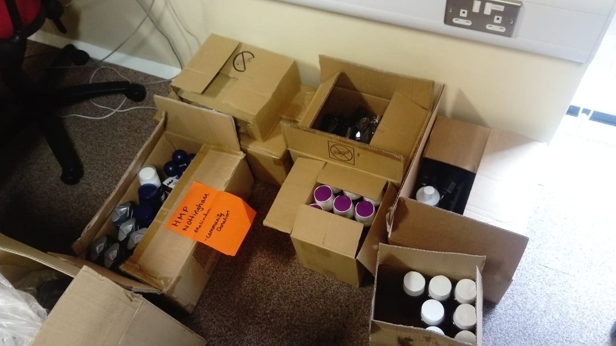 The soon to be renamed departure lounge @HMPNottingham is starting to look well stocked. It's proving to be a valuable resource for individuals on the day of their release. It took time to get going but persistence from staff is starting to pay off.