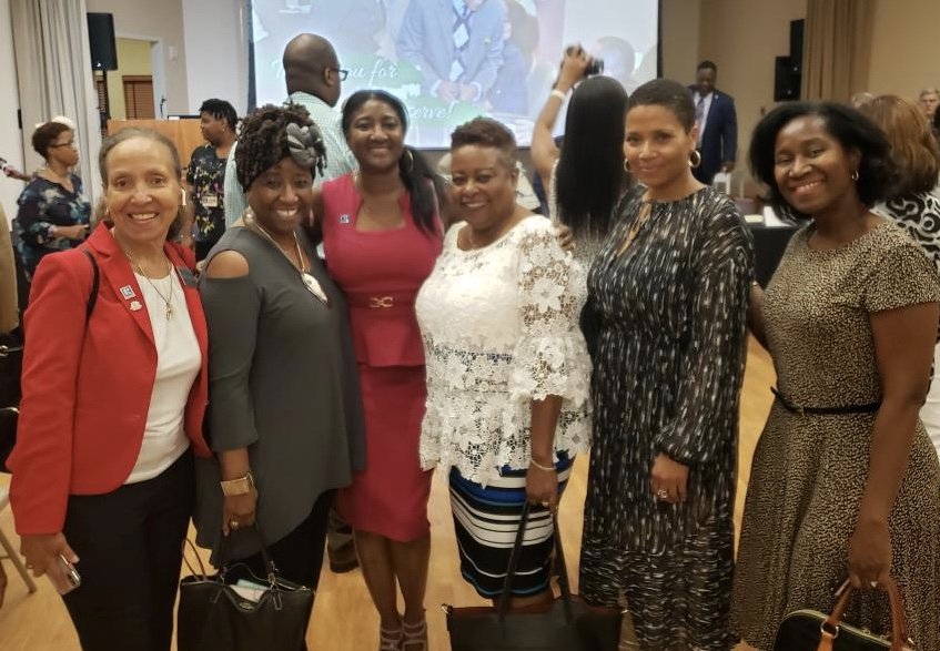 dekalbrealtors's tweet photo. DAR President Ed Patton speaks as expert panelist for a community forum in DeKalb County sponsored by Commissioner Lorraine Cochran-Johnson. Our #DynamicDeKalb members showed up to support this important meeting. https://t.co/abP49Tyodp