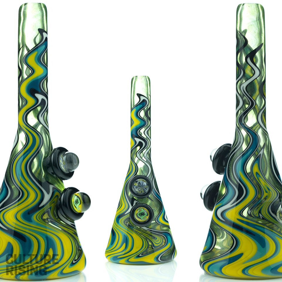 CultureRising's tweet photo. Stay colourful with this beautiful @koreyglass mini beaker.

DM us with all inquires :)

#glass #glassart #headyglass #koreyglass #cannabis #dabs #minibeaker https://t.co/PUgg5vcjBf