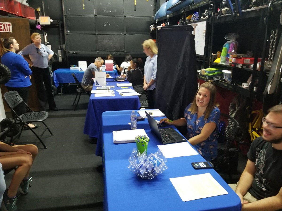 PunctualAbstrac's tweet photo. Employees received one-on-one health screenings by @OchsnerHealth @Humana and @go365now 
We also had a beacon installed in the company gym that can connect to employees’ phones so they can track their wellness journey! https://t.co/tSVZxS1Jid