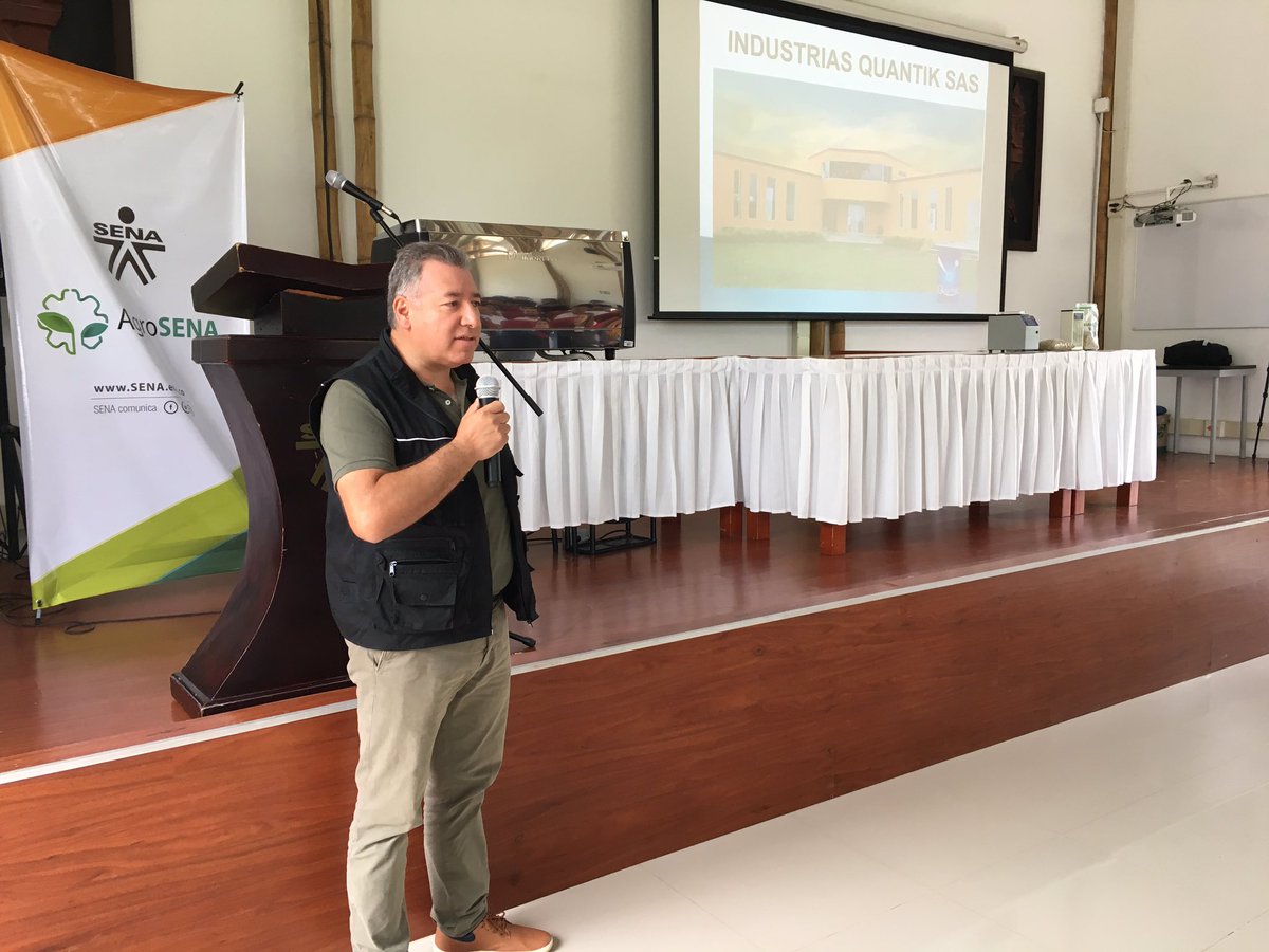 senahuila's tweet photo. #AEstaHora inicia la jornada académica en el último día del Intercambio Internacional de Agroecología que se desarrolla en el Tecnoparque del @SENAComunica #Pitalito, evento que busca llevar la innovación y el desarrollo tecnológico a las zonas rurales del #Huila #SomosSENA https://t.co/NEF18SPCVl
