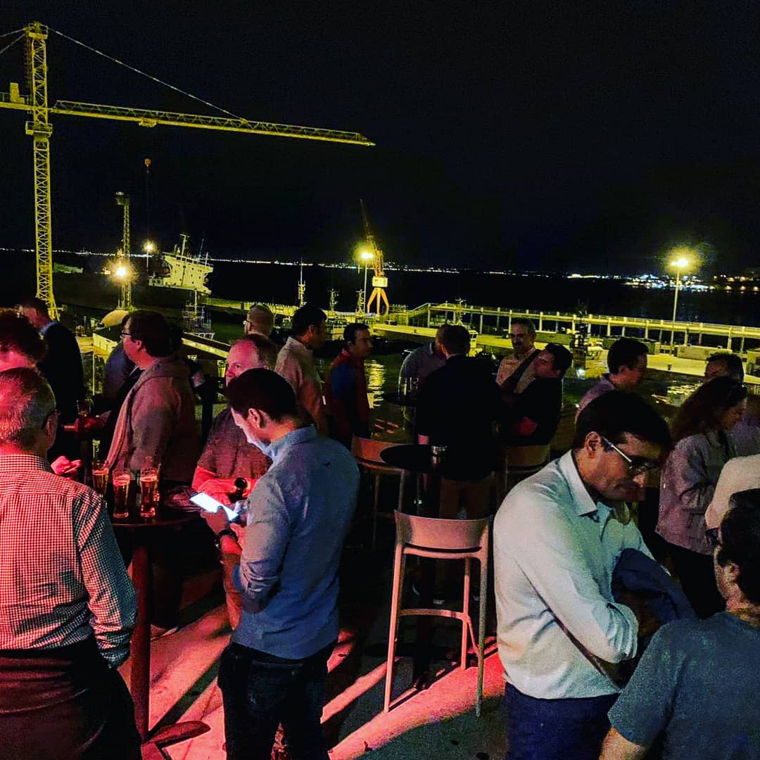 avanttic_lives's tweet photo. ¡Feliz finde #avanttic_team! Acabamos la semana recordando el #PaaSSummerCamp de Lisboa. Samuel y Miguel lo han pasado "fatal" aprendiendo Oracle Digital
Assistant y Oracle Content & Experience. ¡Gracias x compartir la experiencia! #avanttic #oracle #rojoyverde #10añosdefuturo https://t.co/uMFDuJ2ot5