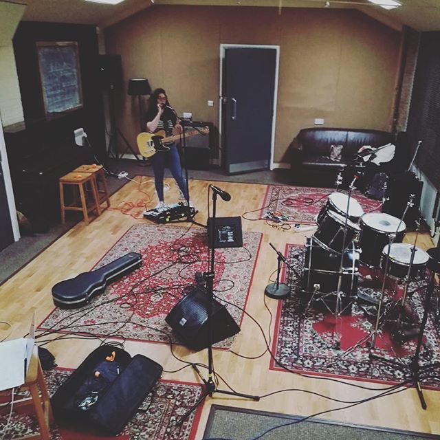 TouchyComa's tweet photo. Rehearsal https://t.co/ZB42ATrQtD https://t.co/s66rDr2FqW