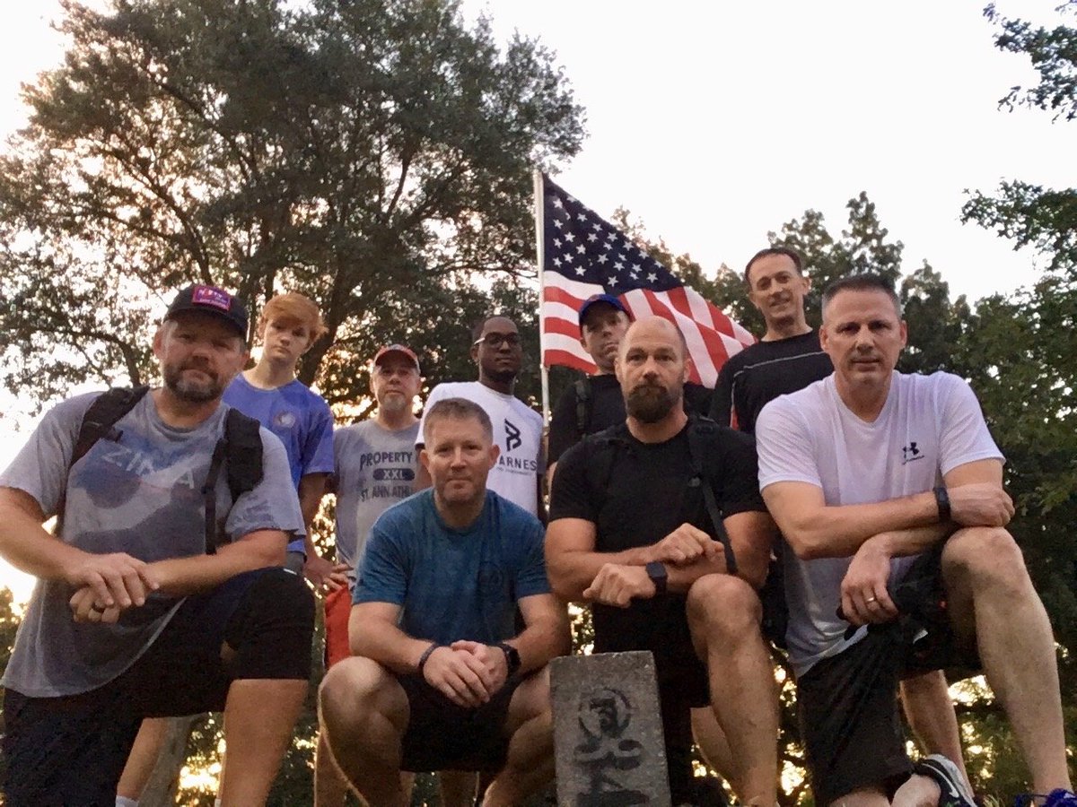 F3Neverland's tweet photo. Nine HIM chose the DRP and put in more work before 6:15 than most do all day at the shiniest AO in @F3Memphis - then five chose some solid 2ndF time at the finest coffeeteria in the land. #f3counts #arlingtough #thrivenotsurvive https://t.co/4rMoPaTC41