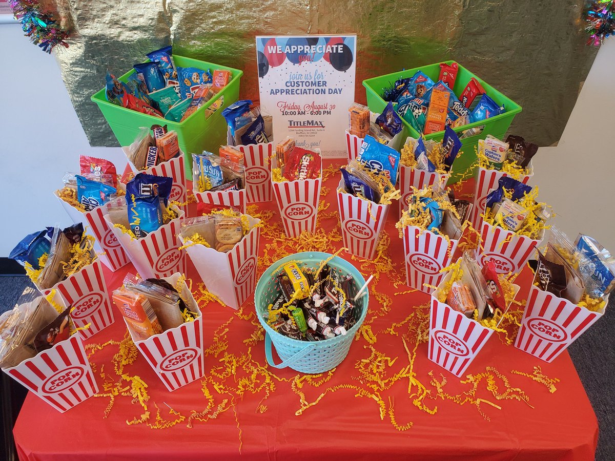 D1since2012's tweet photo. It's Customer Appreciation Day here in Bluffton! Come on down and grab your movie snack survival kit!
#theLadiesofBluffton #weloveourcustomers @MightytitleMax
@donell_temple @MarcDouble07 @JimVaughanTMX https://t.co/ZtbreTnGYo