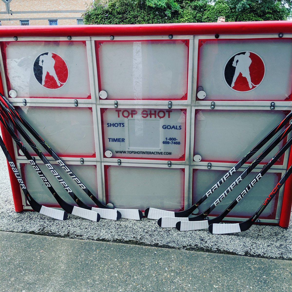 PuckStopUK's tweet photo. Try out the new Vapor Flylite sticks on the Top shot at tomorrow's #BauerDays #VaporFlylite https://t.co/IK3mRWeN0d