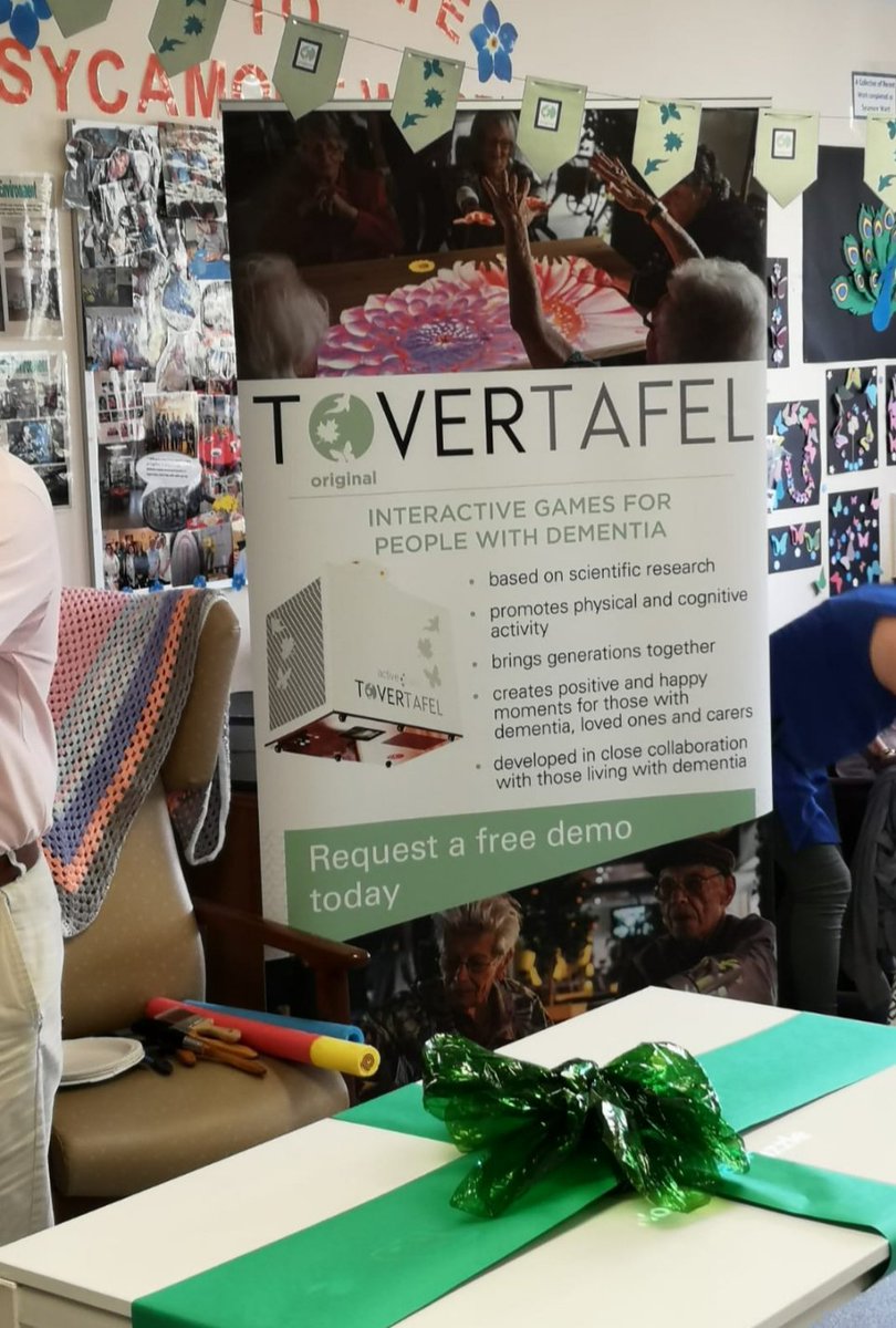 newportncn's tweet image. The team were delighted to attend the launch of the #magictable on Sycamore Ward, St Woolos Hospital yesterday afternoon @AneurinBevanUHB  @TovertafelUK