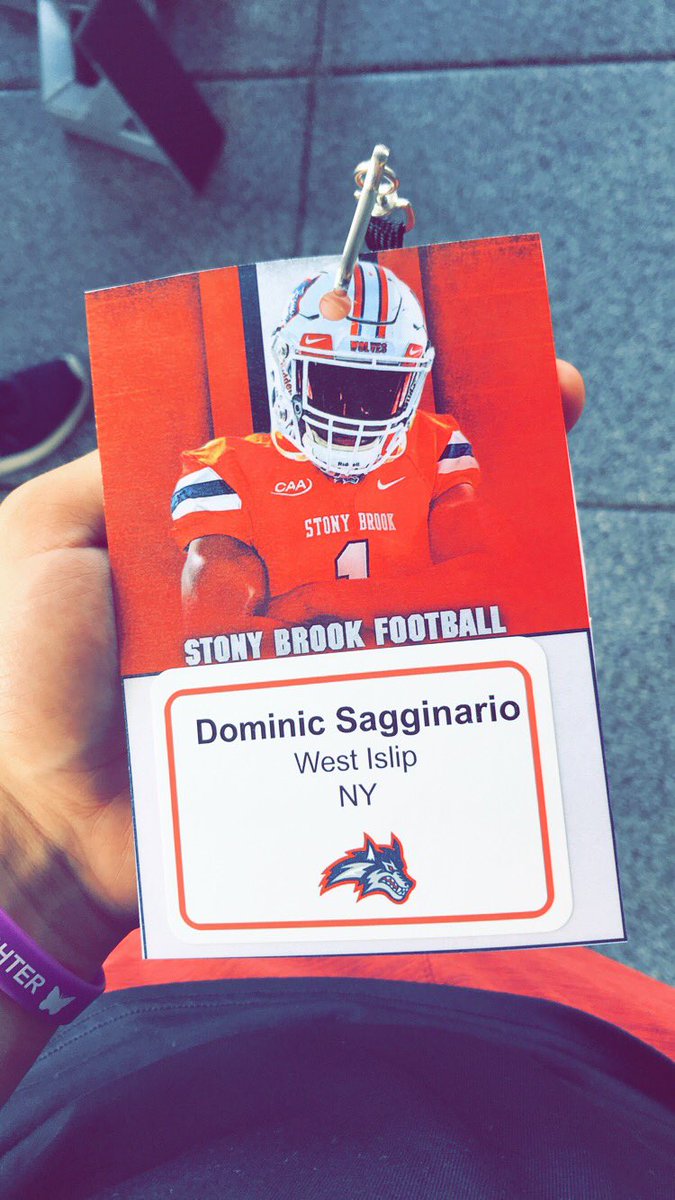 DomSagg's tweet image. Had a great time last night touring the campus, meeting the coaches, and watching the Seawolves home opener.  Thank you @Coach_Priore @CoachBache @StonyBrookFB for a great experience.