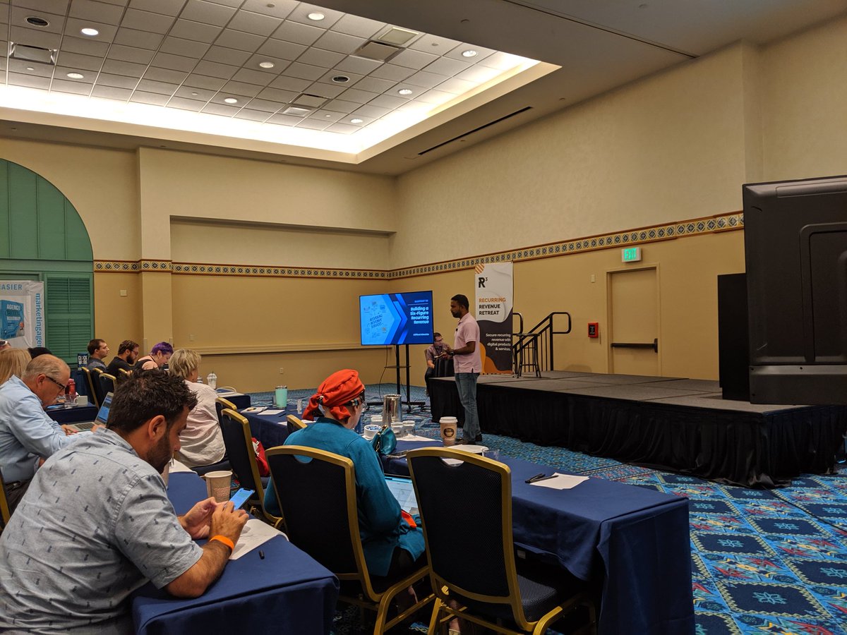 RRRetreatLive's tweet photo. "Figure out how to solve expensive problems for the right customers." Cliff Almeida @MyWebAudit #recurringrevenueretreat #R3 https://t.co/nDex7p53FU