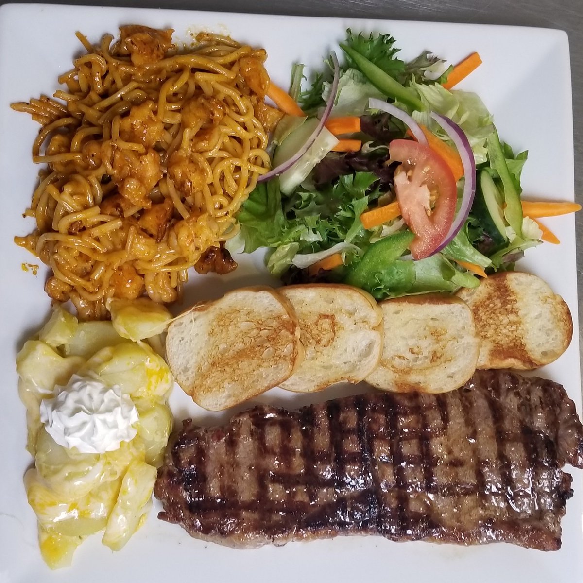 almitasmxrest's tweet photo. Our New York Steak is killin' it ! https://t.co/HZ8mVatZrc