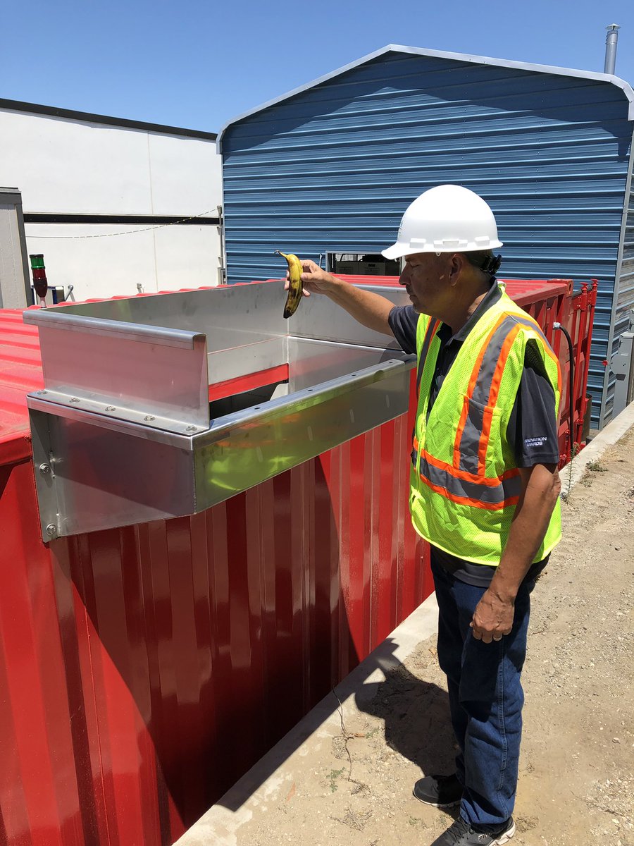 LystekEng's tweet photo. And we're off! That's Jim doing the honours in the first load of #sourceseparatedorganics at Goleta Sanitary District in the #EPICProject. #Biogas soon to follow! https://t.co/BeDKDy6LVs