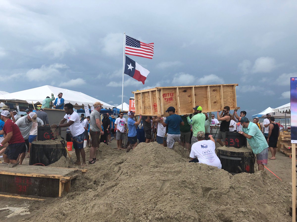 Last weekend, the Hensel Phelps and <a href="/HOKNetwork/">HOK (Designing the built environment)</a> team competed in the 33rd Annual #AIASandcastle Competition in Galveston, Texas. Thank you to <a href="/AIAHoustonArCH/">AIA Houston</a> for another great event. We're already looking forward to next year! #truebuilders