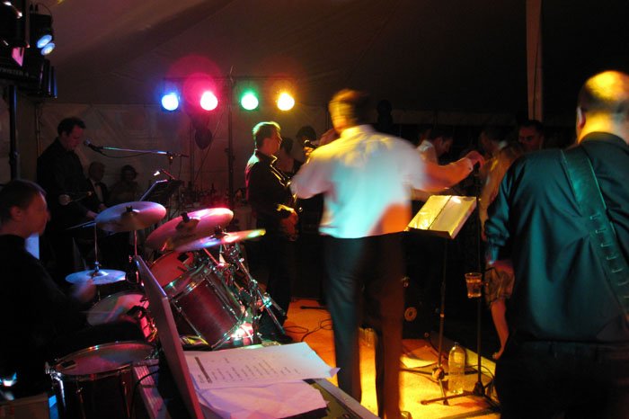 solidstatebnd's tweet image. Is it too soon to talk about #Christmas? If you're planning a #party then get in touch with us. We can supply #livemusic for all occasions! Visit solidstateband.net or come us see us @Spitfire1698 31 Aug 7pm @RotaryKingsHill  Beer &amp;amp; Cider Festival