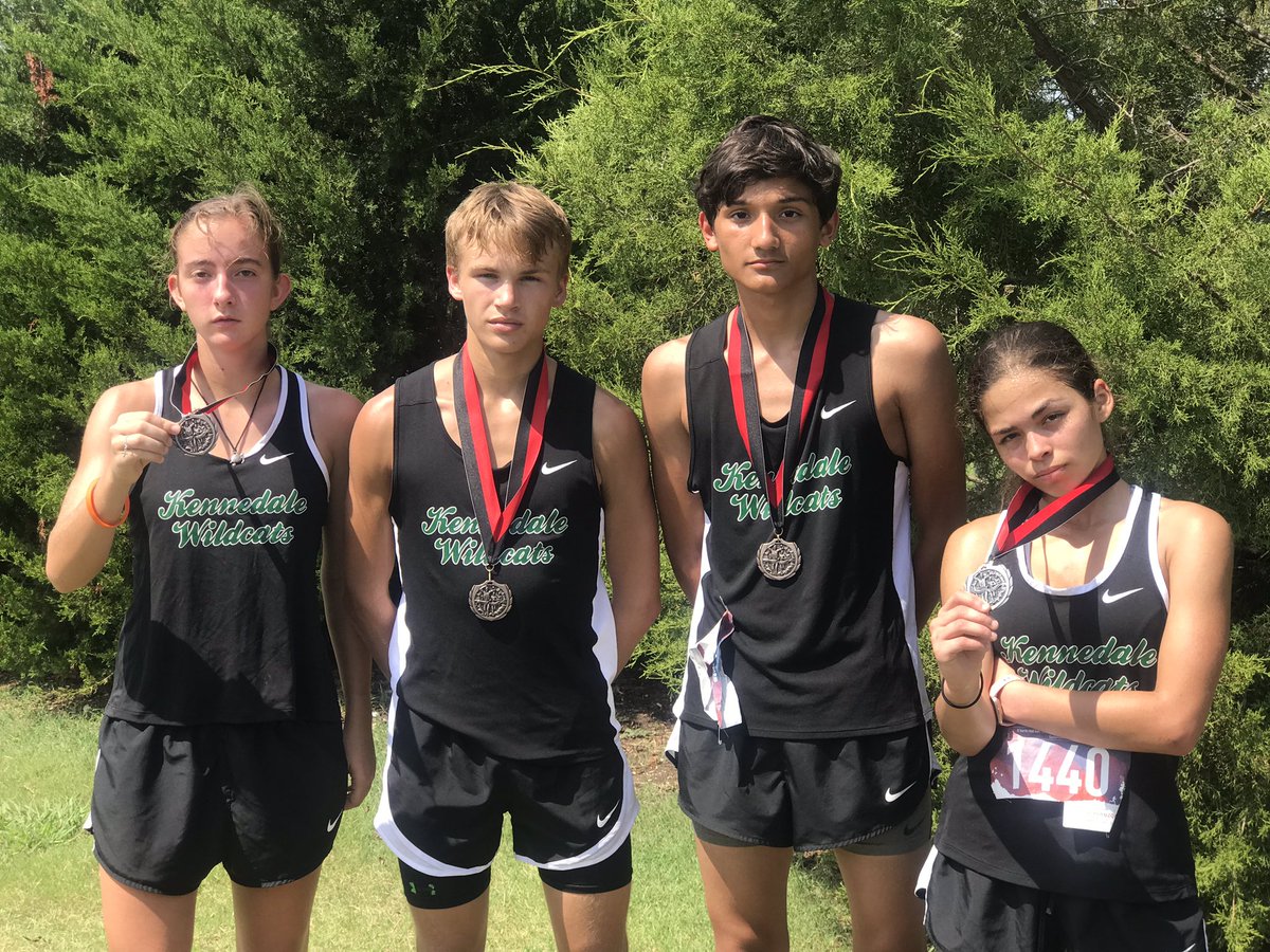 XC_KHS's tweet photo. Kennedale Wildcats CC team had a great 2nd meet running in the heat!! Justin Walker, Brandon Haub, Alexander Cruz, Sarays Flores, &amp; Savannah Danner placed for a🏅 https://t.co/FOXWNyEnci