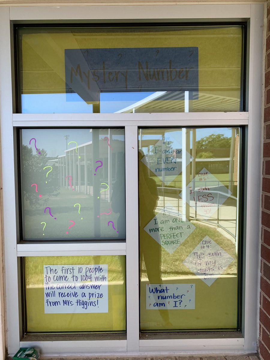 ahiggins_HHS's tweet photo. The VHS Math Department knows how to welcome Ss back to school! #THISisVarina #changethestory #LifeReady #MathReady @amseelyeducator @SkipTylerMath https://t.co/Jh75crcj66