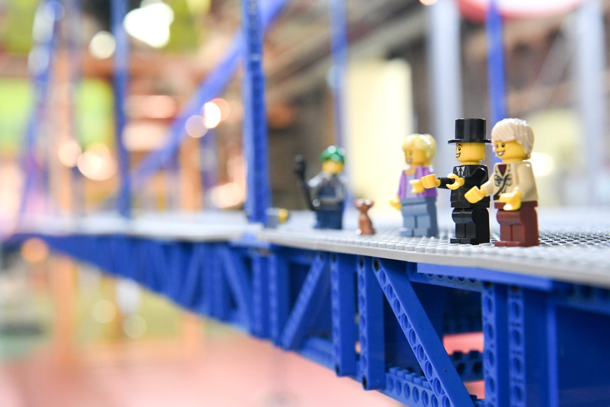 ICEWestMids's tweet photo. This #gigantic #bridge is the length of @enginuitymuseum
as Ironbridge Gorge Museums and @ICEWestMids
attempt the #worldrecord for longest span bridge out of #interlockingbricks #thisiscivilengineering #inspiring the #nextgeneration of #civilengineers https://t.co/HoFP5Ymn6G