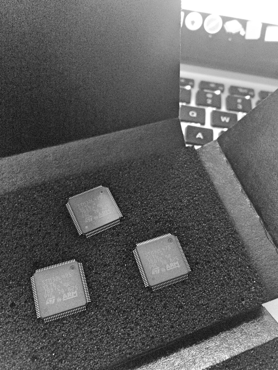 JonCagua's tweet image. Playing with #stm32cube and stm32l4 😬😬😬