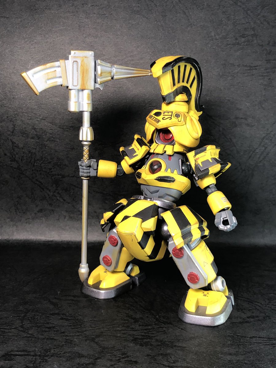 F_bear_kotko's tweet photo. TKCさんの企画の、色塗ってやっと完成! #LBX_AxD
ちまちま作ってました。
「デクース」狭い場所などの作業が得意で、炭鉱夫などが愛用する LBX
ハンマーの威力は中々だが LBXバトルでは可動域が狭い為当たらない…
#LBX https://t.co/oBC6mtvTJa