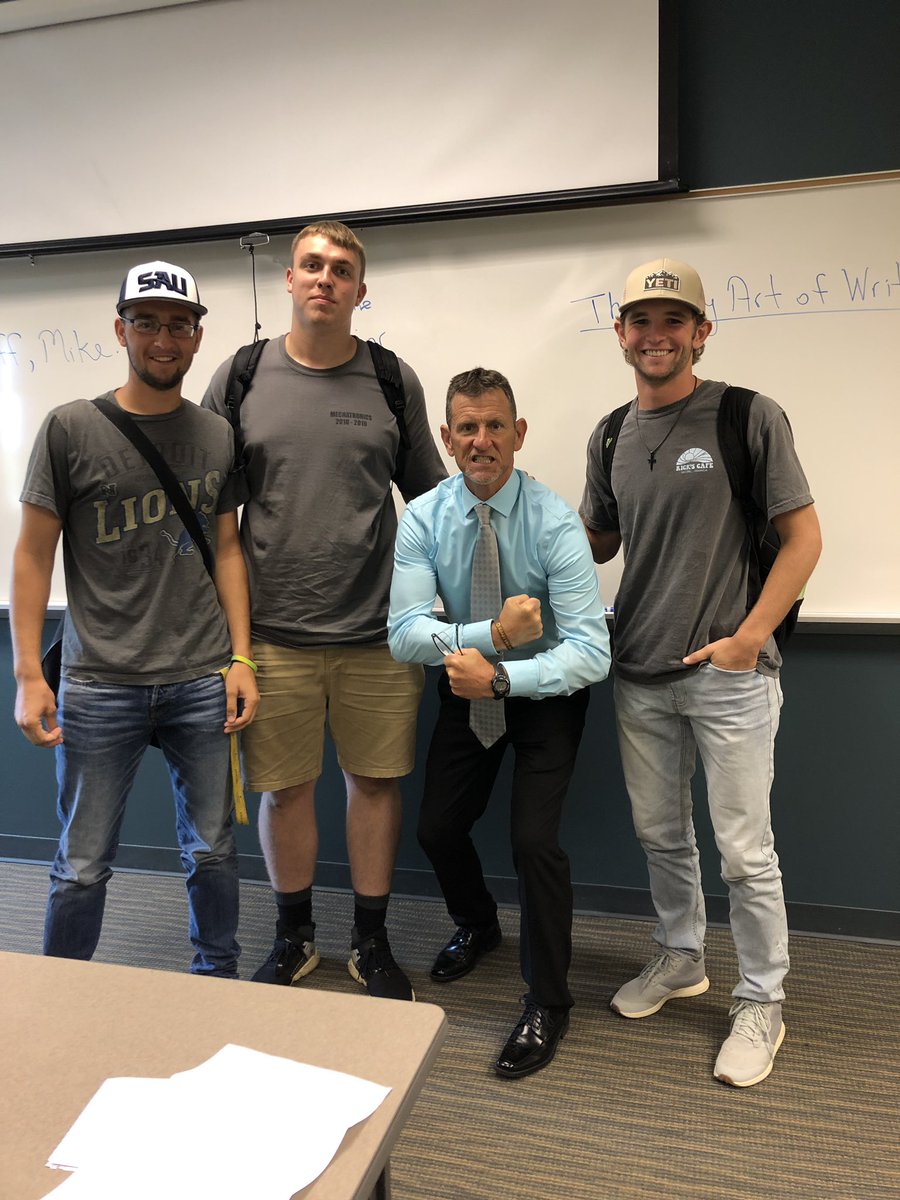 BenRedfield1's tweet photo. First week of college under the belt! #STUDENTathlete @SAUCougarsBSB https://t.co/sPSAzV07J8