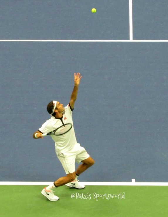 sp0rts_fanatic_'s tweet image. Another gorgeous day at the @usopen ahead of me ❤ Even more so, since Roger is back in action. It's time for the 'Man In White' to rock Arthur Ashe Stadium 🙌🙌 Go Roger!!! 🍀🍀🍀 #Federer #USOpen #GoRoger