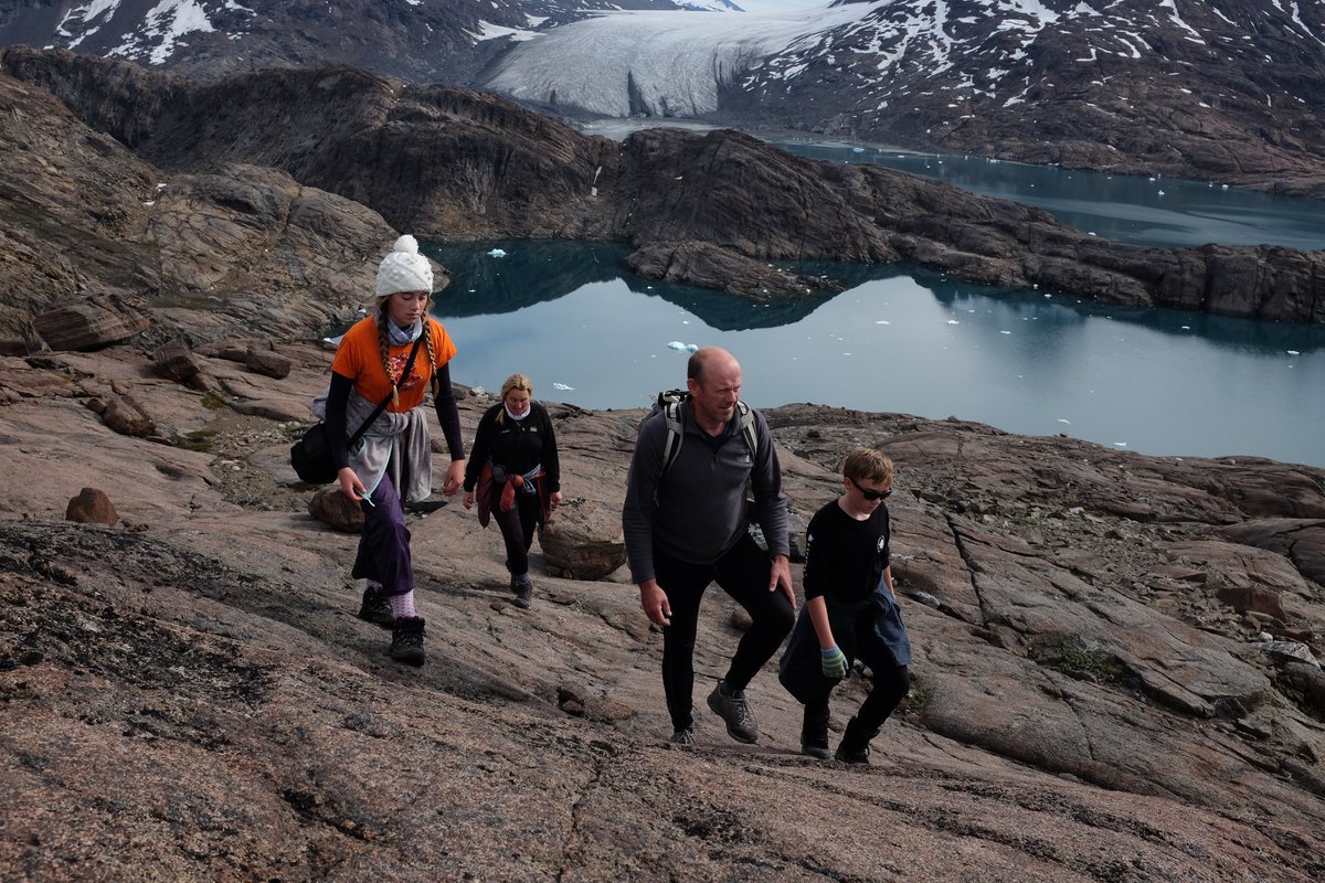 Simon Yates tweet media