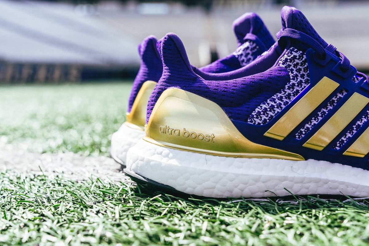 ultraboost washington huskies