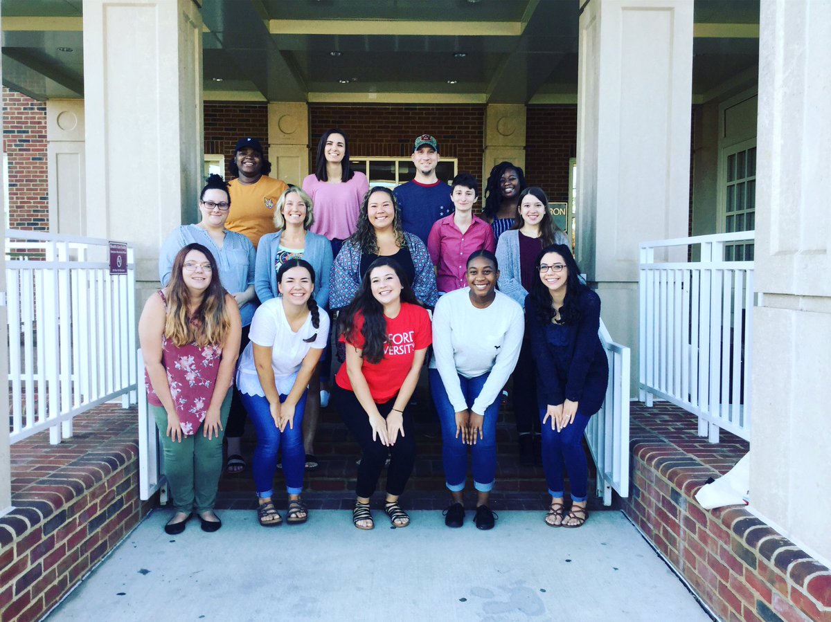 RU_SOWK's tweet photo. Here they are! Presenting @radfordu @VDSS 2019-2020 Title IV-E Child Welfare Stipend Recipients. So excited to work with each of you! #childwelfare #titleivechildwelfarestipend #VDSS https://t.co/0gsqzkBXtb