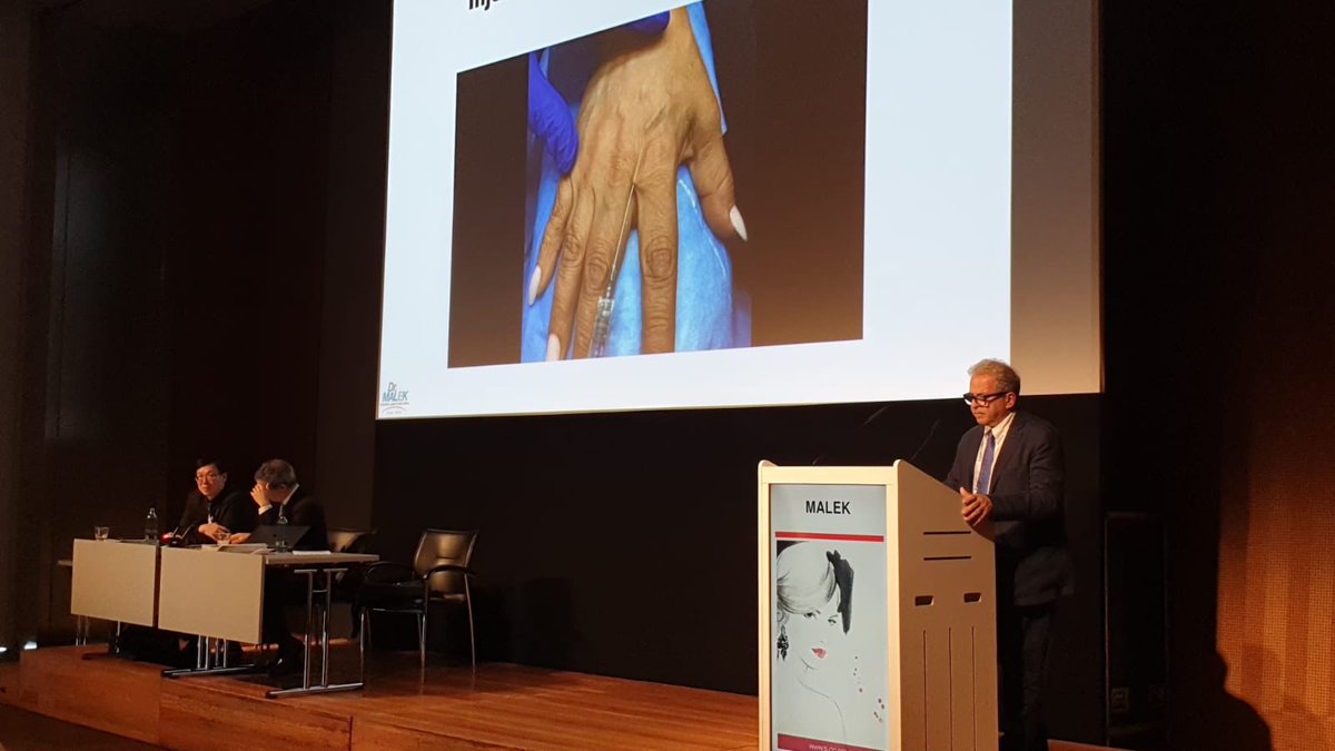 SOCIEDADSEMAL's tweet photo. La SEMAL está participando en el #5CCBarcelona #5CC2019
El presidente, Dr. Serres, intervendrá el domingo en el Symposium sobre ginecología estética, aportando los últimos avances en medicina regenerativa y tratamientos anti aging. Hoy se han analizado destacadas novedades https://t.co/abMGitRSNE