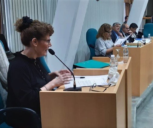 NEWSMULTIMEDIOS's tweet photo. En comunicación telefónica con la Profesora Gabriela Mestelán, Referente de Encuentro Ciudadano, en relación a la candidatura de Daniel Roquel por el partido Encuentro Ciudadano y no por el Radicalismo.-
https://t.co/Po5Obv3IvC y https://t.co/y7WQ7tpiZ2.- https://t.co/HDuS71sn18