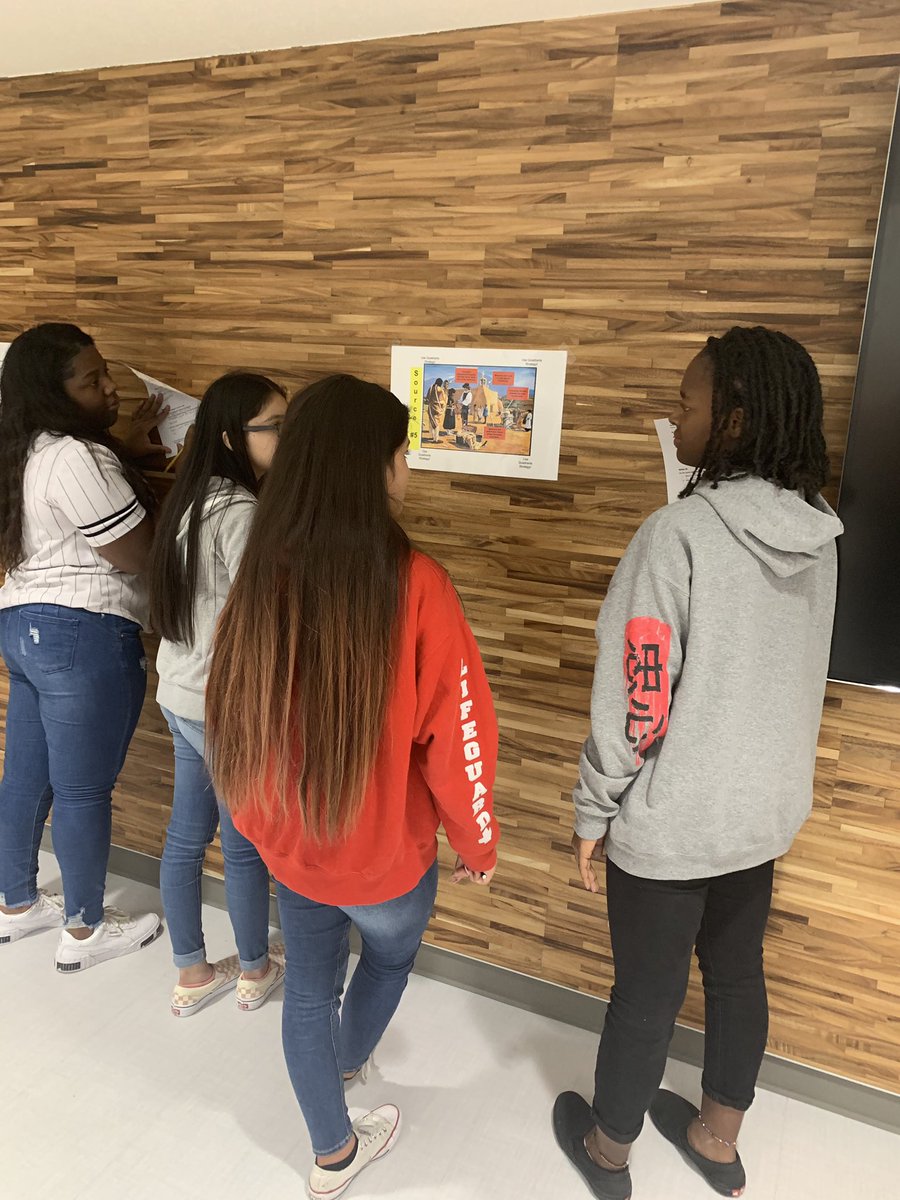 AtwellMs's tweet photo. @theMR_Wilson’s classes geocaching around @LFCEagles. Students involved and thinking outside the box! https://t.co/SUb8Y4o8Mg