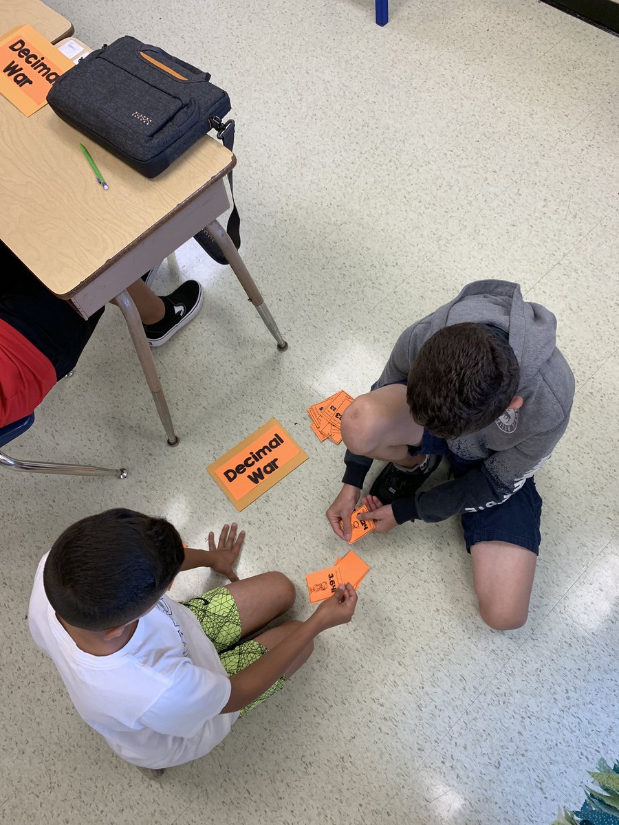 miss_grade's tweet photo. 5F and 5E practicing our center rotations and games on this fantastic Friday!  #OakRidgeMustangs #5Emath #5Fmath https://t.co/tbMgr4Lhgi