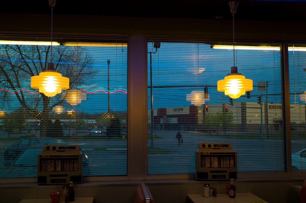 Alex WebbJay's Diner, early morningRochester NY, 2012