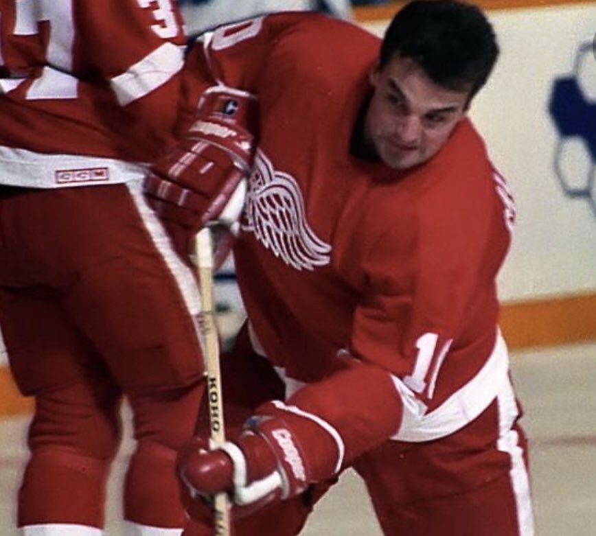 80sNhl's tweet photo. First overall pick in 1986 was Joe Murphy. He won an NCAA championship with @MSU_Hockey, a Calder Cup and a Stanley Cup. #LGRW https://t.co/G5umbnnquc