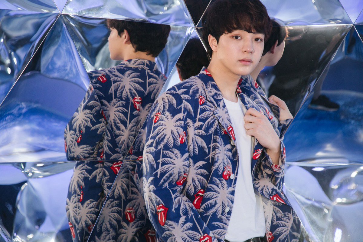 SendSeek's tweet photo. เอิ่บอิ่มกับรอยยิ้ม ...สายตาสุดแสนจะอ้อนวอน ...เอาให้ละลายกันไปเลยคืนนี้ ขอบคุณทุกๆคนที่มาให้กำลังใจน้องนะครับ ☺️ #เอ็นดูน้อง #ละลาย #บาสเด็กอ้วนที่แท้จริง #บาสเด็กอ้วนxLancome #seeksend https://t.co/HHvMjP5d5f