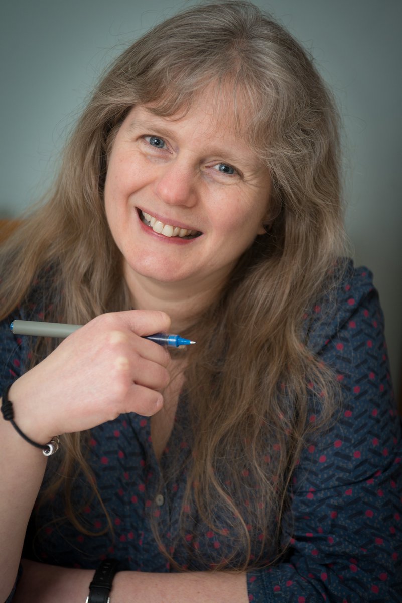 CPKLibraries's tweet photo. More than 80 excited families will be at #StrathearnLibrary tomorrow. @LariDonWriter will read from some of her fabulous books and then award medals to those who completed their Space Chase! Well done everyone!#SummerReadingChallenge https://t.co/Xpy7EwTfuL