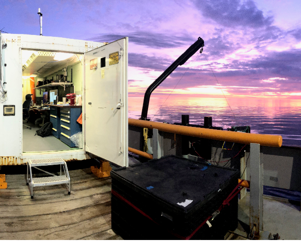 USGSCoastChange's tweet photo. #CapeCodBay2019 On the teams' last full day in #CapeCodBay, they were treated to a #beautiful #sunrise. These photos were taken on the back deck looking into the processing van and from the wheel house of the #boat at about 5:45am 🌅🌞 #USGS #CapeCod #seafloormapping #ocean https://t.co/tf9togXShD
