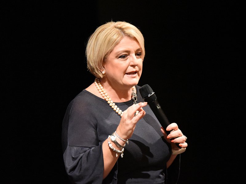 FondazioneStudi's tweet photo. “Fate rete, coltivate i vostri talenti e metteteci il cuore” 
🤝✌❤
Summer School 2019, la chiusura della Presidente @ConsulentiLavor @CalderoneMarina ➡ https://t.co/87II6jiDcc https://t.co/oYQAiqJsdQ