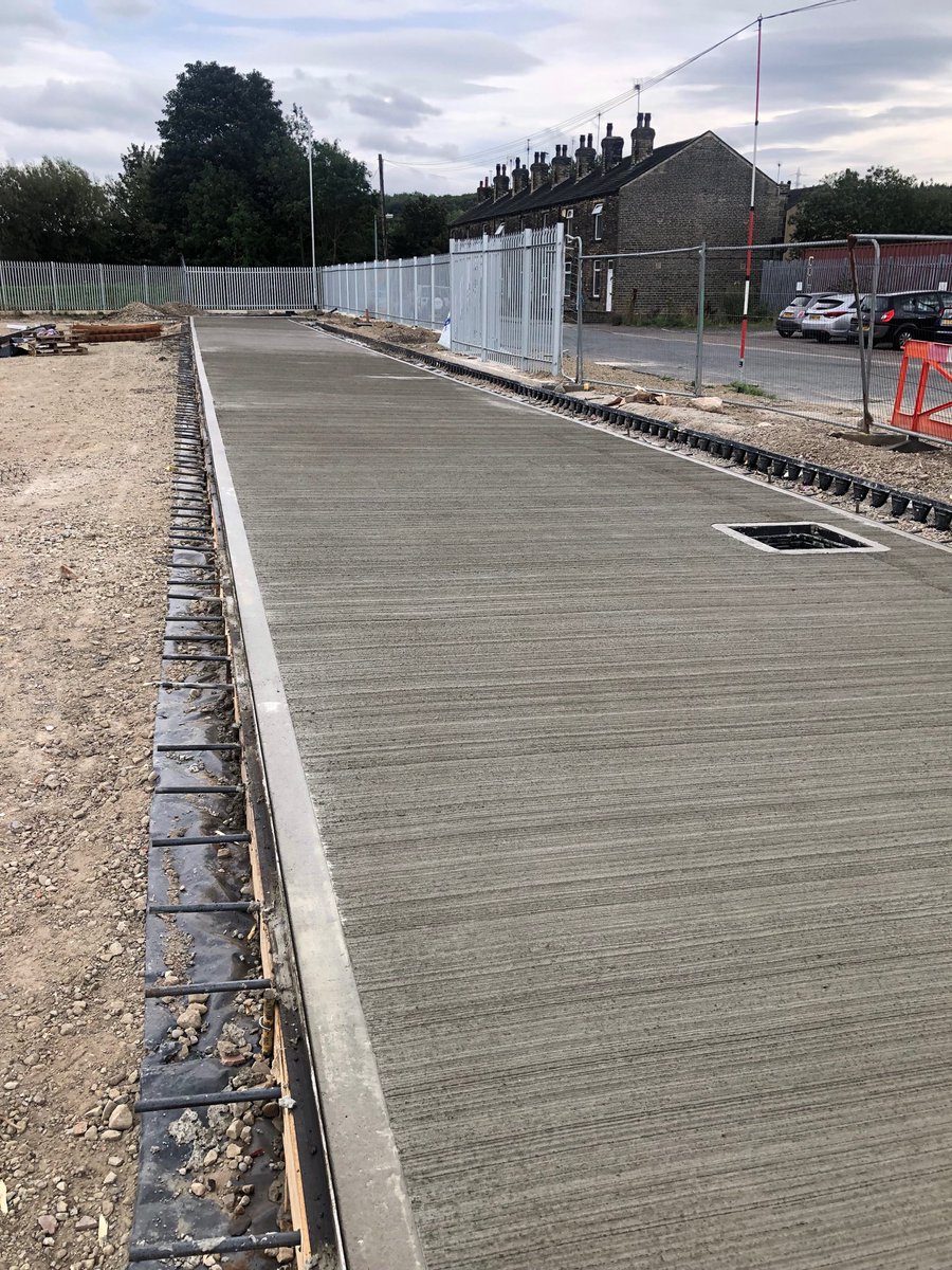 First pour on external slab in Brighouse. Only another 6800m2 to go....#Huddersfield #constructionuk