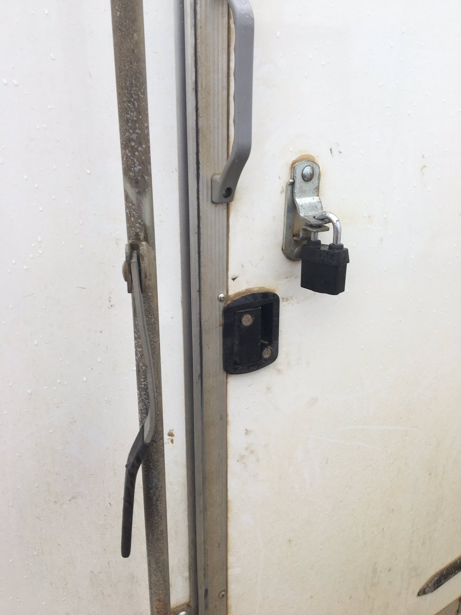 johndeerewil's tweet photo. This happens to me more, than I’d like to admit https://t.co/zGp4tUy5AU