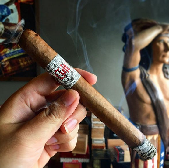 CultCigars's tweet photo. Thank you to @cigarcoder for this great shot. Burning Cult Fuerte from the Privada Cigar Club mail out! 
Join the Cult. 
Fuerte by @cultcigars from @privadacigarclub
.
#cultcigars #barrelburners #burnersmafia #barrelburnersup #cigar #cigarsofinstagram #cigarsnobmag #webdeveloper https://t.co/BgbIY6btYn
